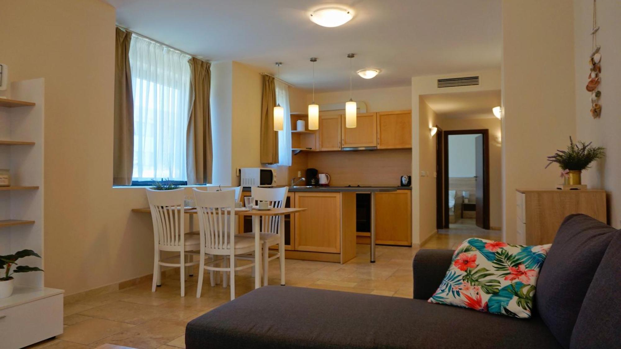 Ваканционни Апартаменти Калиакрия - Holiday Apartments Kaliakria Topola Exterior foto